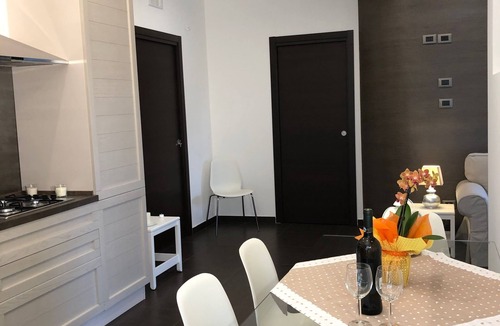 Giarre House | Holiday Homes Borgo Papardo "Steel"