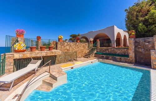 Costa Saracena-Castelluccio House | Holiday house Augusta for 1 - 14 persons with 6 bedrooms - Holiday home