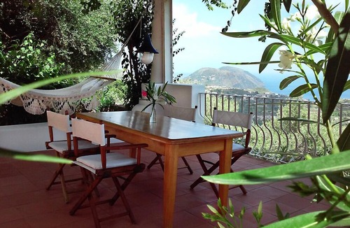 Lipari House | Holiday house Lipari (Stadt) for 1 - 5 persons with 1 bedroom - Holiday home