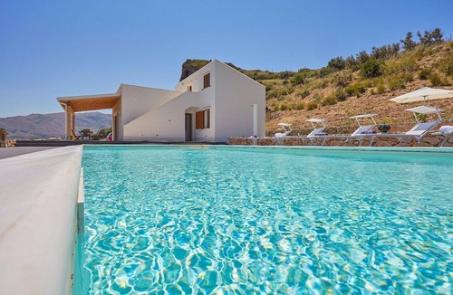 Scopello House | Holiday house Scopello for 1 - 6 persons with 3 bedrooms - Holiday house
