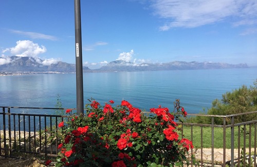 Balestrate Apartment | Holiday house "The house of Nancy at the sea" with air conditioning