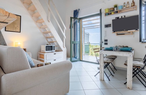 Campofelice di Roccella Apartment | Holiday Apartment 'Cielomare' with Sea View, Pool & Wi-Fi