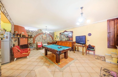 Fiumefreddo di Sicilia House | Holiday house Fiumefreddo di Sicilia for 1 - 10 persons with 4 bedrooms - Holiday home