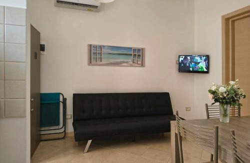 Pozzallo House | Home AGM