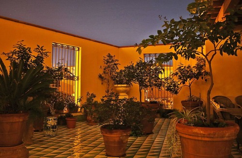 Castellammare Vucciria House | HomeMuseum