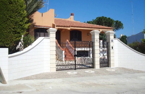 Fontane Bianche Apartment | Homerez - 100 m away from the beach! Appartement for 6 ppl. at Fontane Bianche