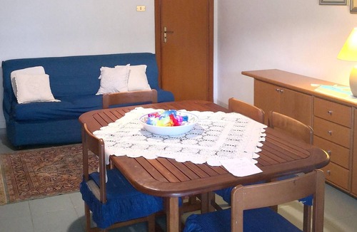Furnari House | Homerez - 300 m away from the beach! Beautiful house for 7 ppl. with shared pool