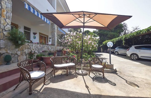 San Giorgio Apartment | Homerez - Apartment in San Giorgio