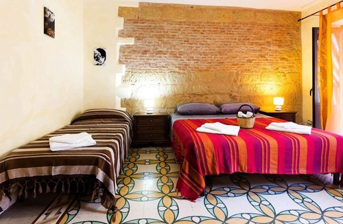 Castelbuono Apartment | Homerez - Beautiful studio 13 km away from the beach for 3 ppl. at Castelbuono