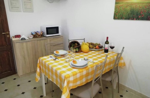 Calatafimi House | Homerez - Charming house in Calatafimi with sunny terrace