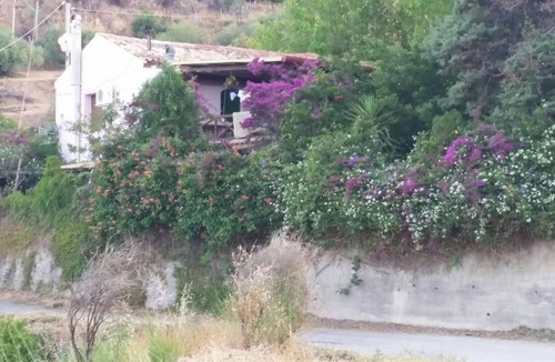 Castelmola House | Homerez - Charming House in Castelmola + Sea View