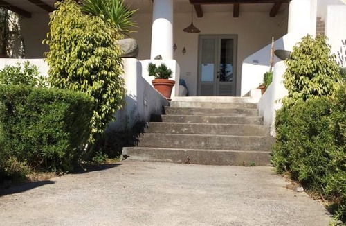 Santa Marina Salina House | Homerez - House 7 km away from the beach for 2 ppl. at Santa Marina Salina