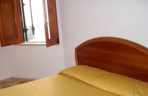 Piraino House | Homerez - House 500 m away from the beach for 5 ppl. with jacuzzi at Zappardino
