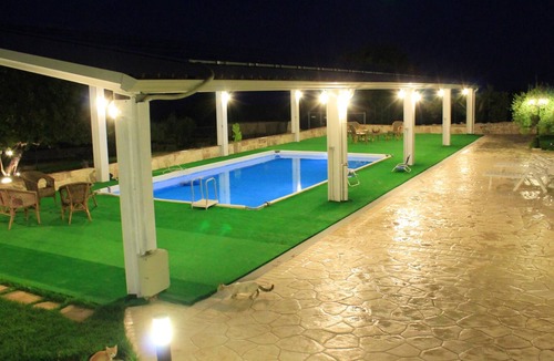 Casa Papa Apartment | Homerez - Nice appartement for 4 ppl. with shared pool and terrace at Modica