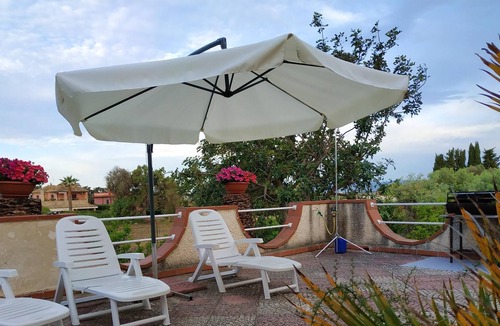 Isola House | Homerez - Nice house 1 km away from the beach for 5 ppl. with swimming-pool