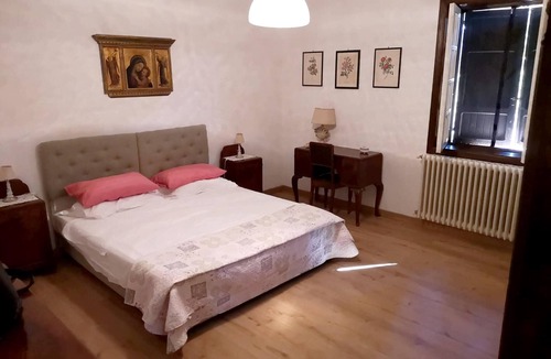 Ragusa Apartment | Homerez - Spacious apartement 19 km away from the beach for 6 ppl. at Cimillà