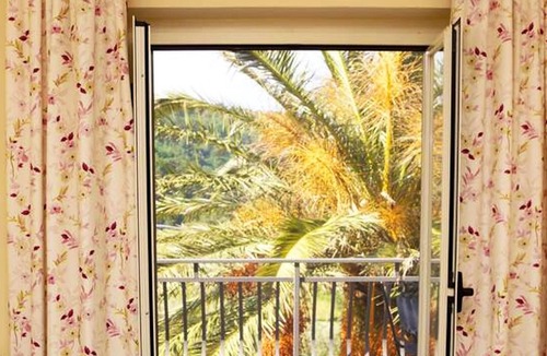 San Lucido Villa | Homerez - Villa 4 km away from the beach with swimming-pool, jacuzzi and terrace