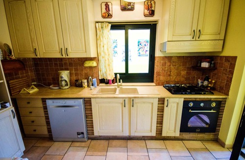 Pergusa Villa | Homerez - Villa for 12 ppl. with swimming-pool, garden and terrace at Enna