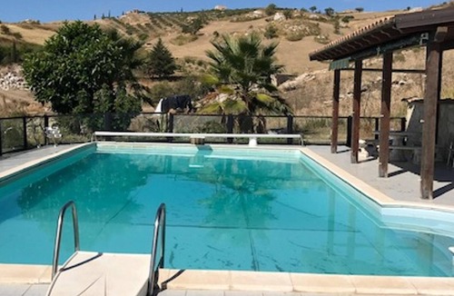 Bivona Villa | Homerez - Villa for 8 ppl. with swimming-pool, jacuzzi and garden at Bivona