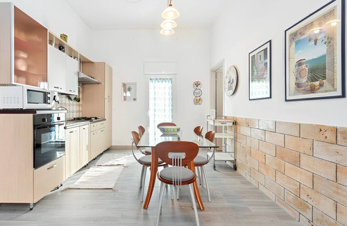 Alcamo Marina Villa | Homerez - Villa in Alcamo Marina