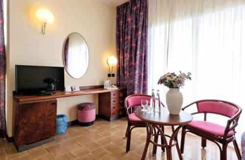 Chianchitta-Pallio Hotel | Hotel Caesar Palace