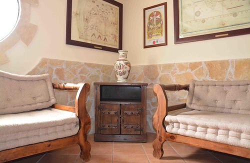 Montelepre Hotel | Hotel Castello di Giuliano
