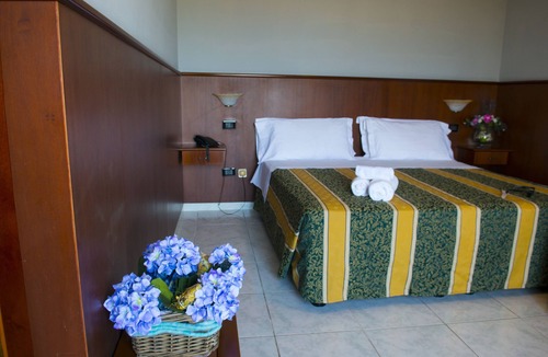 Porto Empedocle Hotel | Hotel Dei Pini