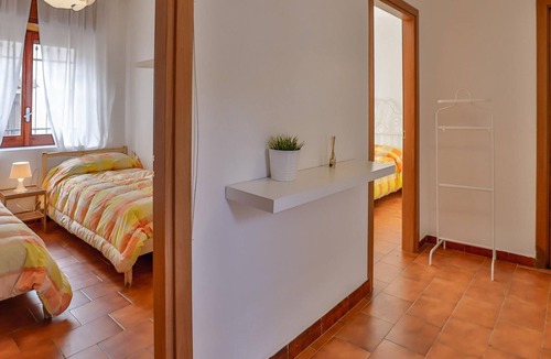 Laura Hotel | Hotel Delfa - ID 3416