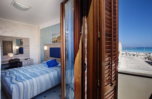 San Vito Lo Capo Hotel | Hotel Piccolo Mondo