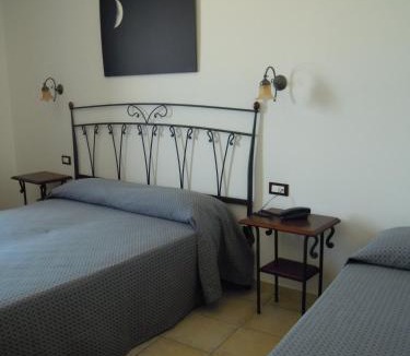 Santa Marina Salina Hotel | Hotel Punta Barone