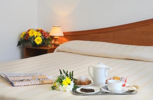 Isola delle Femmine Hotel | Hotel Sirenetta