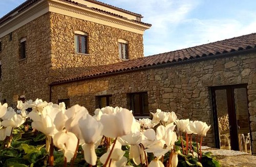 Caltanissetta Hotel | Hotel Villa Flora Relais