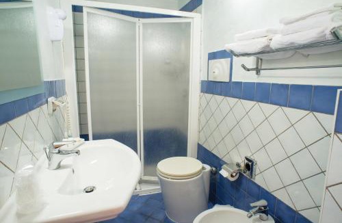 Altavilla Milicia Hotel | Hotel Villa Mare