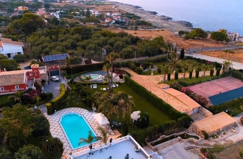 Brucoli House | House ∙ 5 bedrooms ∙ 10 guests
