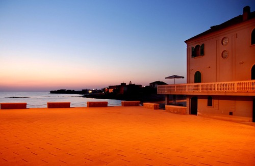 Punta Secca Villa | house at 100 m. from the sea