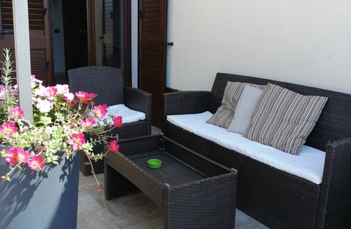 Villaggio Mose House | House Mar & mar splendid terrace 8 pax