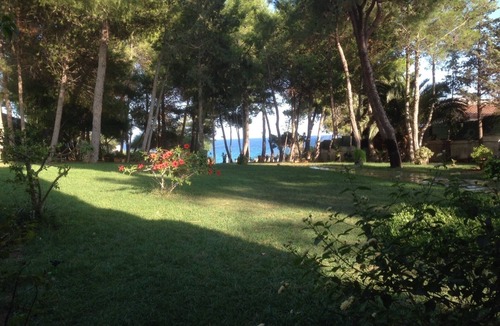 Noto Marina House | House rental "Erica" - Semi-detached house in an extensive park, nearby the sea.