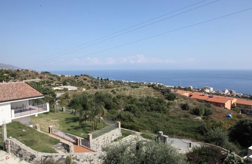 Santa Teresa di Riva Villa | House/Villa - S teresa di riva