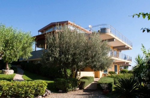 Santa Teresa di Riva Villa | House/Villa - S teresa di riva