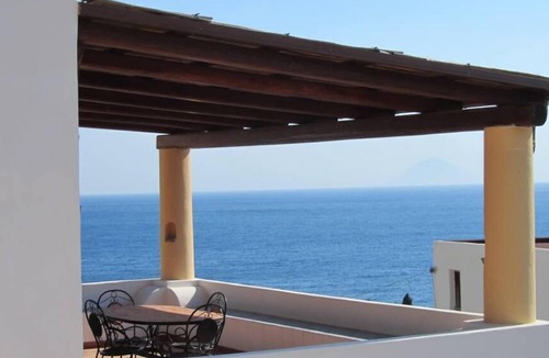 Santa Marina Salina House | House / Villa - Salina