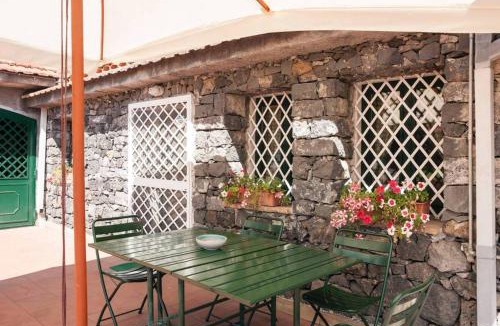 Acireale House | House with garden near the sea