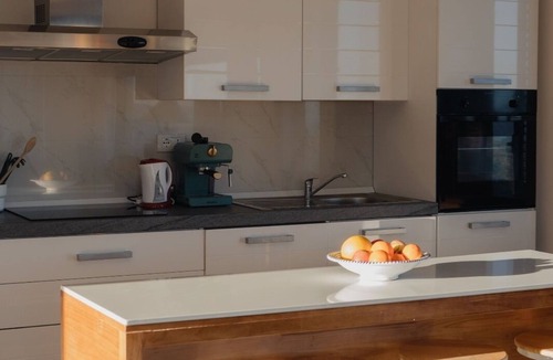 Ciminna Villa | HUGE Villa with Pool, Finnish Sauna, Pool Table, Full Gym, EPIC SICILY VIEWS!