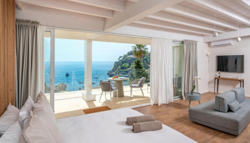 Mazzaro Apartment | Iancu Charme Apartments