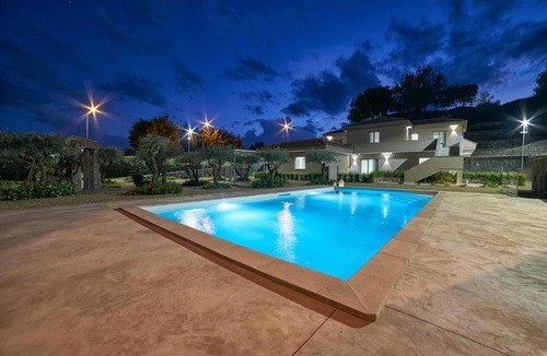 Santa Venerina Apartment | Il Casale di Monacella