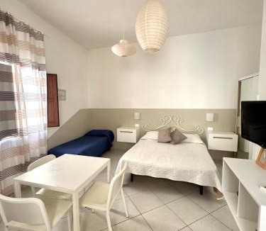 Marettimo House | Il CORTILE DI EOLO