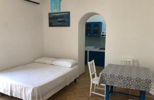 Lipari Historic Centre Apartment | Il Cortiletto - Lipari CENTRO