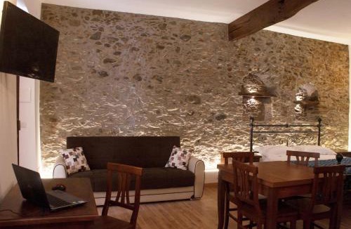Fiumedinisi Bed & Breakfast | Il Covo dei Re