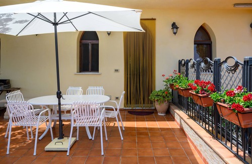 Castelbuono Apartment | Il Geranio