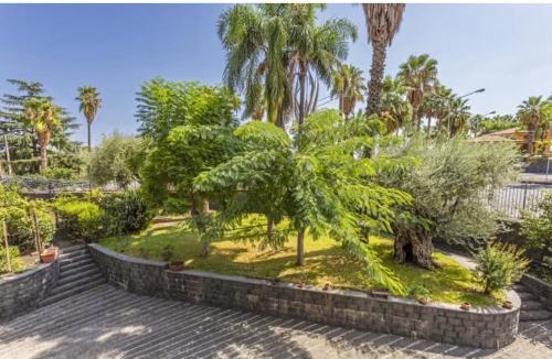 Aci Sant'Antonio Apartment | Il Giardino di Pietra