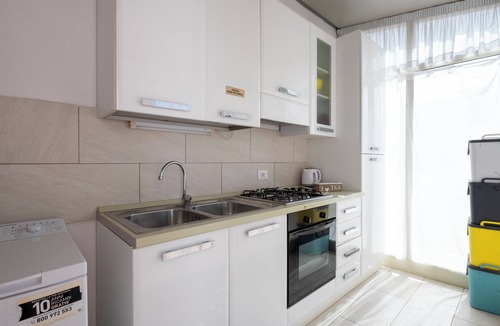 Trapani City Centre Apartment | [IL PESCO 4] Apt in the historical Trapani with its private terrace.